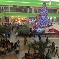 Das Foto wurde bei Centro Comercial Plaza Mundo von Carlos T. am 12/23/2012 aufgenommen