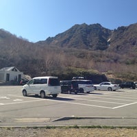 峠の茶屋駐車場 湯本