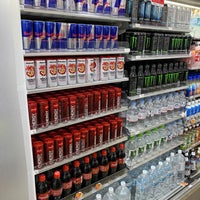 ファミリーマート スバル渋谷センター街店 渋谷区のコンビニ