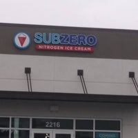 Photo prise au Sub Zero Nitrogen Ice Cream - St Petersburg FL par user227085 u. le5/2/2019