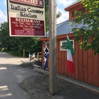 Photo taken at Cresh&amp;#39;s Italian Country Kitchen by Henry on 3/18/2019