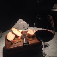 Photo taken at Sommelier Wine Gallery by Shushan H. on 11/3/2014