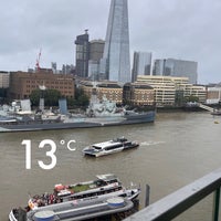 Photo taken at Tower of London Riverside Walk by Abdullah on 8/5/2023