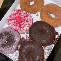 Photo taken at Duck Donuts by HHM . on 2/2/2022