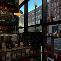Photo taken at Good Company Doughnuts &amp;amp; Cafe by HHM . on 1/23/2021