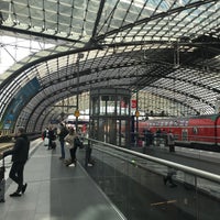 Photo taken at Gleis 15/16 (S-Bahn) by Habibullah M. on 4/30/2022