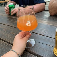 Photo taken at Abridged Beer Company by Leslie H. on 9/2/2022