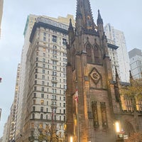 Foto diambil di Trinity Church oleh Natalia V. pada 11/21/2023