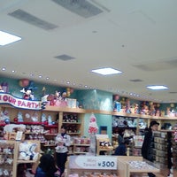 ディズニーストア Now Closed Toy Game Store In 町田市