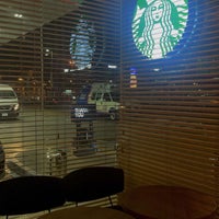Photo prise au Starbucks par Mohammed .. le5/25/2023