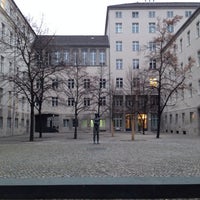 12/2/2014 tarihinde Diana T.ziyaretçi tarafından Bundesministerium der Verteidigung'de çekilen fotoğraf