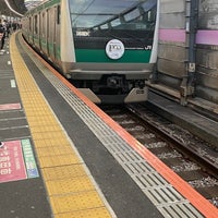 Photo taken at Kita-Akabane Station by どんぶり . on 11/7/2022