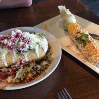 Foto diambil di La Cocina Mexican Grill &amp;amp; Bar oleh Deb S. pada 10/8/2019