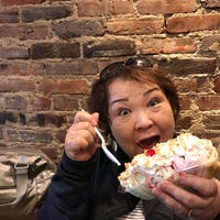 Photo taken at Mike&amp;#39;s Ice Cream &amp;amp; Coffee Bar by Machiko S. on 4/15/2019