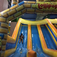 Review Lollipop's Playland & Cafe