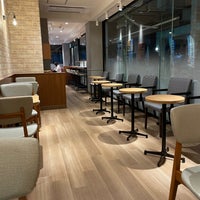 Photo taken at MOS Burger by Toshinori on 1/5/2022