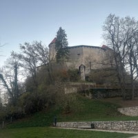 Foto tirada no(a) Blejski Grad | Bled Castle por Abdulaziz ⁩. em 11/19/2023