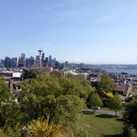 Photo taken at Kerry Park by Marizza W. on 4/20/2015