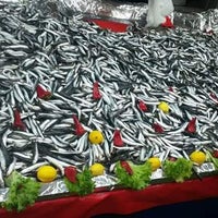 รูปภาพถ่ายที่ marmara balık lokantası โดย marmara balık lokantası เมื่อ 4/14/2019