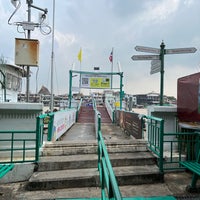 Photo taken at Wat Arun Cross River Ferry Pier by Gilbert G. on 10/19/2023