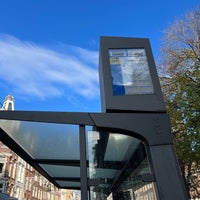 Photo taken at Tramhalte Prinsengracht (Utrechtsestraat) by Gilbert G. on 11/4/2022