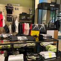 Hugo top boss klcc