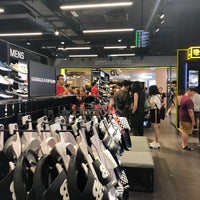 Jd sports 1 utama