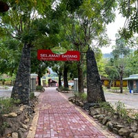 Photo taken at Langkawi Oriental Village by Gilbert G. on 10/12/2022