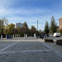 Photo taken at Parc de la Porte de Hal / Hallepoortpark by Gilbert G. on 11/10/2022