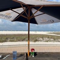 Das Foto wurde bei Sloppy Joe&amp;#39;s On The Beach von Rick R. am 4/2/2023 aufgenommen