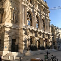 Photo taken at Hôtel La Maison Favart by Jeff on 10/14/2017