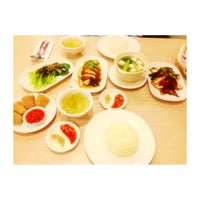 Photo taken at The Chicken Rice Shop by _shairahxx on 5/13/2013