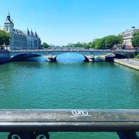 Photo taken at Pont Notre-Dame by ^_^ on 6/25/2023