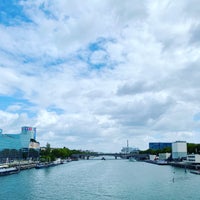 Photo taken at Pont d&amp;#39;Issy-les-Moulineaux by ^_^ on 7/16/2023