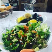 Photo taken at Kocareis Balık Restaurant by Elif 💁🏼‍♀️ ✈️ on 9/5/2017