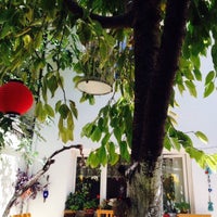 รูปภาพถ่ายที่ Kirazaltı Kafe &amp;amp; Bahçe โดย Ekin Mutlu เมื่อ 8/31/2015