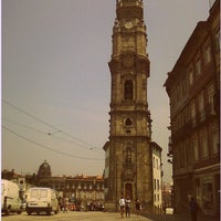 Das Foto wurde bei Torre dos Clérigos von Cláudia O. am 7/11/2013 aufgenommen