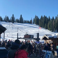 Снимок сделан в Dodge Ridge Ski Resort пользователем Alma D. 12/31/2019