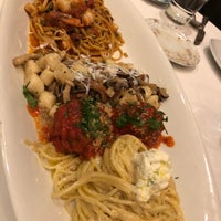 Photo taken at Italian Kitchen by Dilara 🐰 on 10/24/2020