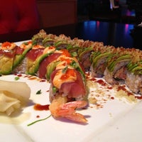 Снимок сделан в Big Eye Sushi Bar пользователем RJ M. 11/11/2012