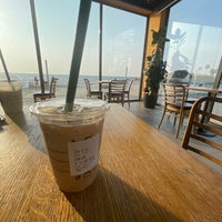 Foto tirada no(a) Starbucks por Rayan M. em 12/10/2023