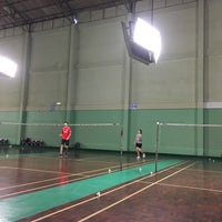 Photo taken at Nares Badminton Court by Pongtichaya S. on 12/28/2016