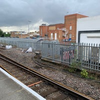 Photo taken at Surbiton Railway Station (SUR) by Stuart C. on 9/8/2022
