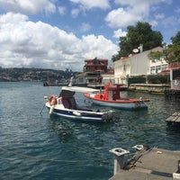 Photo taken at Çengelköy Sahili by Fikriye Y. on 7/5/2016