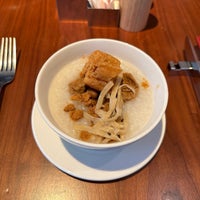 Photo taken at 凱菲屋 Cafe by Kai C. on 9/3/2023