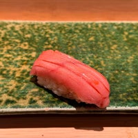 Photo taken at Sushi Yasuda by Kai C. on 2/13/2024
