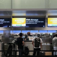 Photo taken at EVA Air Check-in by Kai C. on 7/30/2022