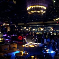 1/11/2012 tarihinde Des S.ziyaretçi tarafından 1 OAK Nightclub'de çekilen fotoğraf