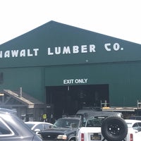 Photo taken at Anawalt Lumber Company by Nicole 🏄🏽‍♀️ ☀. on 9/20/2018