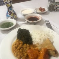 Das Foto wurde bei India&amp;#39;s Tandoori-Authentic Indian Cuisine, Halal Food, Delivery, Fine Dining,Catering. von Nicole 🏄🏽‍♀️ ☀. am 5/29/2019 aufgenommen